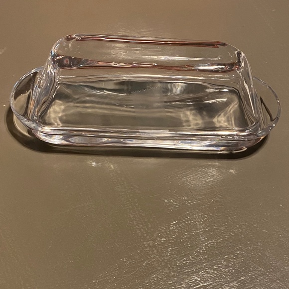 Elegant Clear Glass Butter Dish - Picture 1 of 5